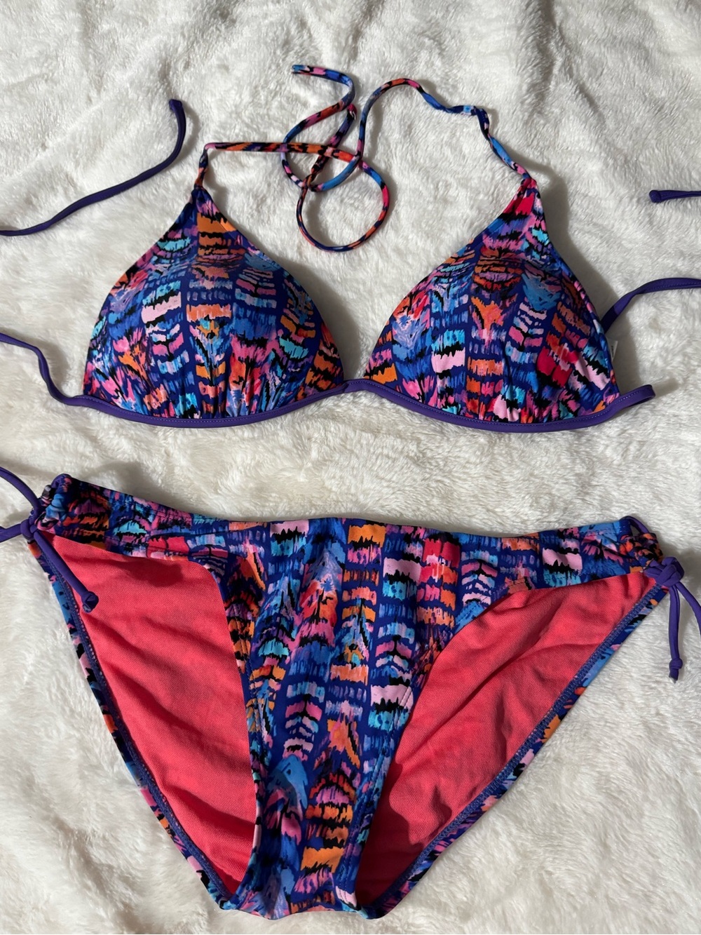 Arizona Jean Company Purple Floral Edge Bikini Top